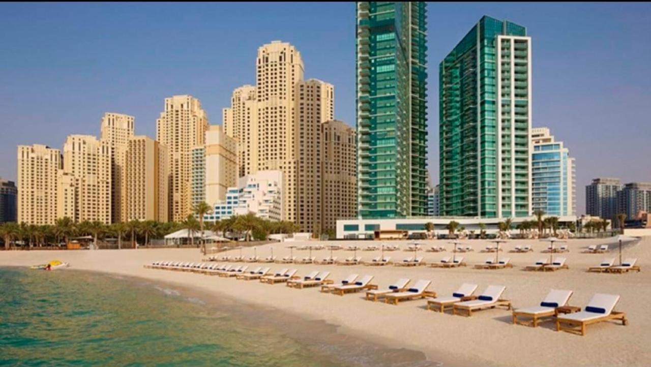 Stunning 5* 4br-oceanfront-apartment * Dubai