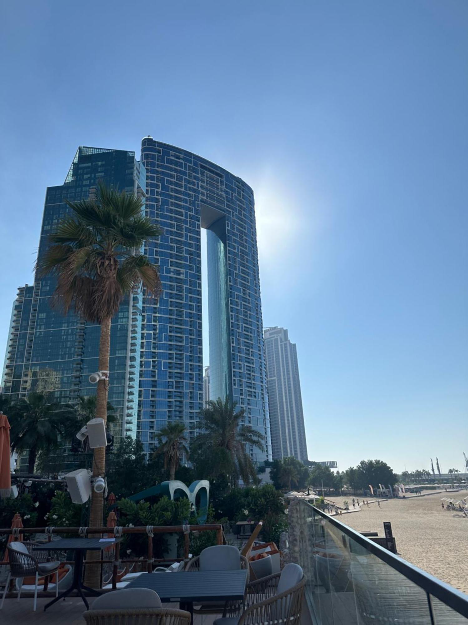 Apartment Stunning 5* 4br-oceanfront-apartment *