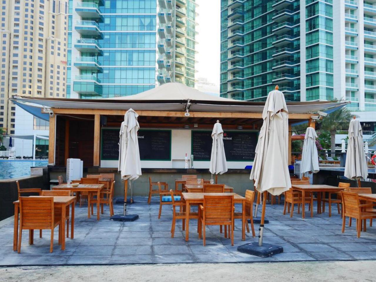 Stunning 5* 4br-oceanfront-apartment * Dubai